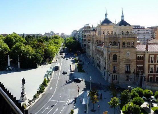 Espacios Blanco Santiago - Con Parking. Appartement Valladolid Buitenkant foto