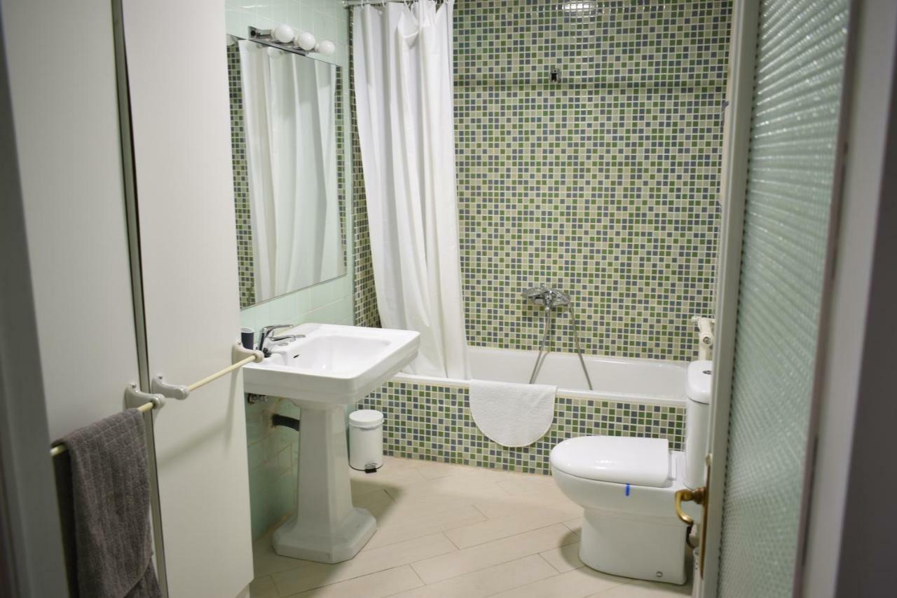 Espacios Blanco Santiago - Con Parking. Appartement Valladolid Buitenkant foto